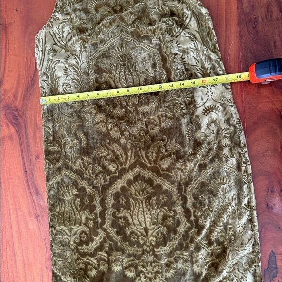 Chelsea and Violet tone on tone Olive velvet flocked fully lined  dress EUC SZ M - Picture 12 of 15